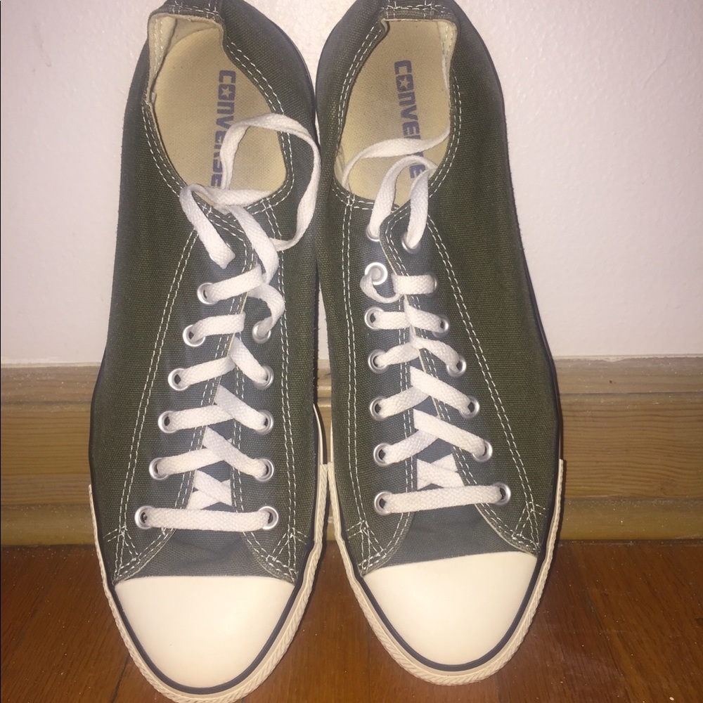 Chuck Taylor Converse (Low)